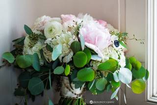 M K Carroll Designs - 105