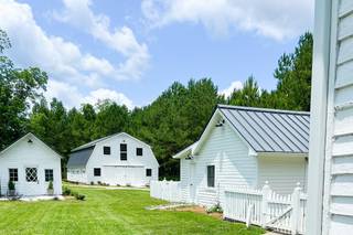 The Lucas Farm - 14