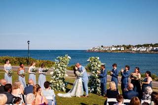 Elegant bloom rentals - 9