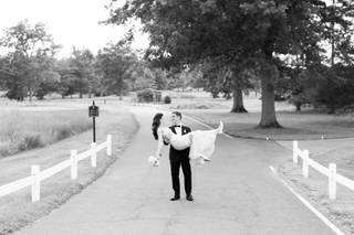 A Guilded Wedding - 7