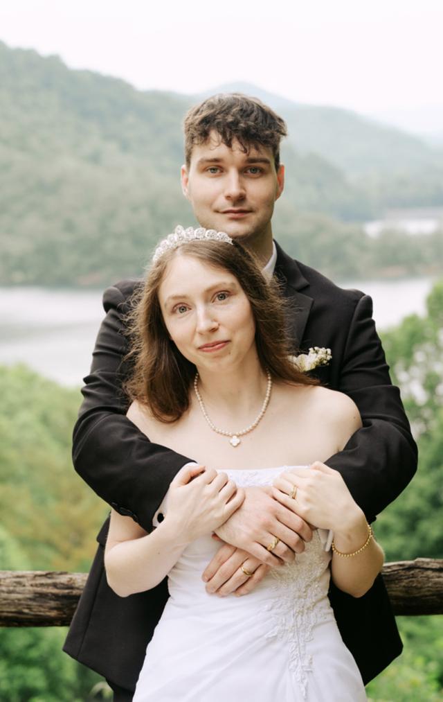 Scruffy Weddings - 2