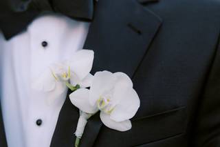 Linens & Flowers Design - 10