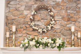 Samantha Greenfield Designs in Floral Artistry - 44