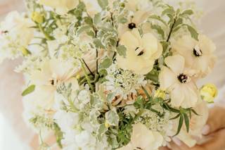 Magnolia Melody Floral Design - 8