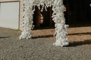 The Wedding Nest - 15