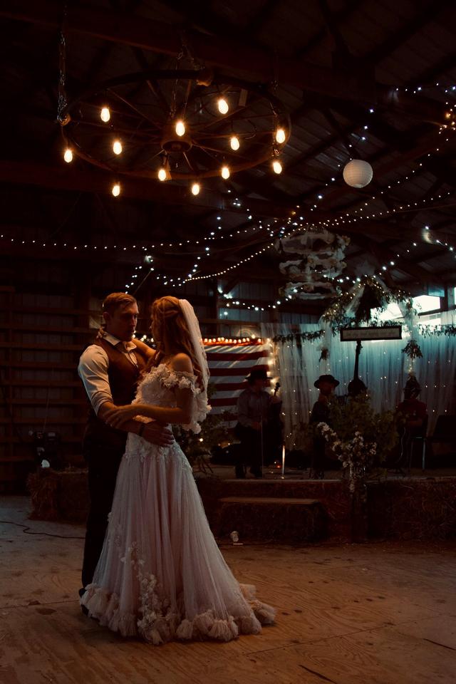 Ring & Water Videography - 2