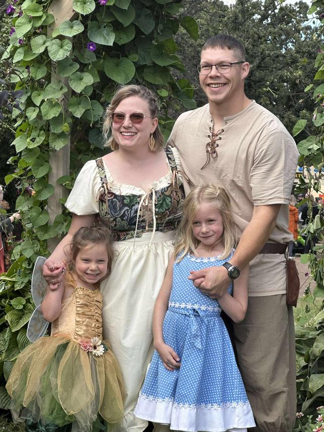 Minnesota Renaissance Festival / Mid-America Festivals - 2
