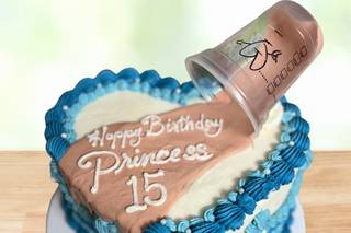 Gracie’s Cakes and More - 1
