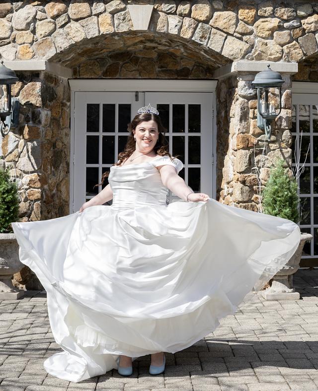 Michelle Manelli Boutique & Alterations by Patricia - 1