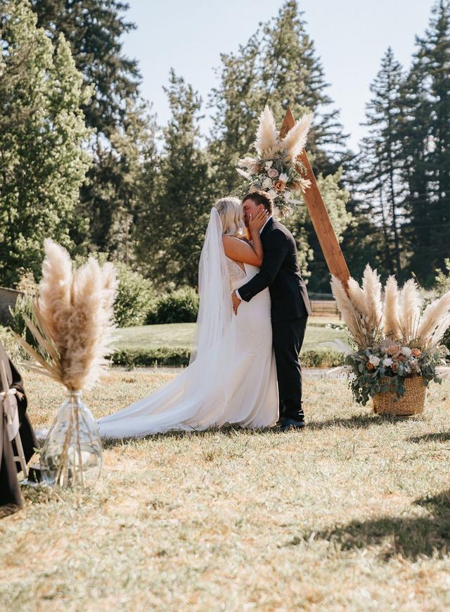 Thistle and Thyme Wedding Designs - 1