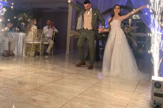 Katherine Lebron - Event & Wedding Planner - 77