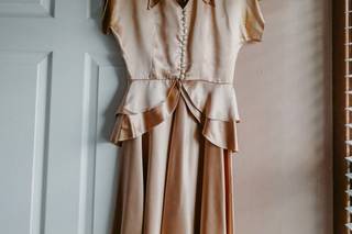 Miranda's Vintage Bridal - 11