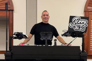 A First Class DJ Services - 5