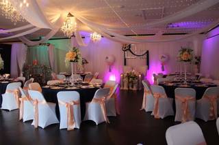 Dream Room Venue & Décor - 18