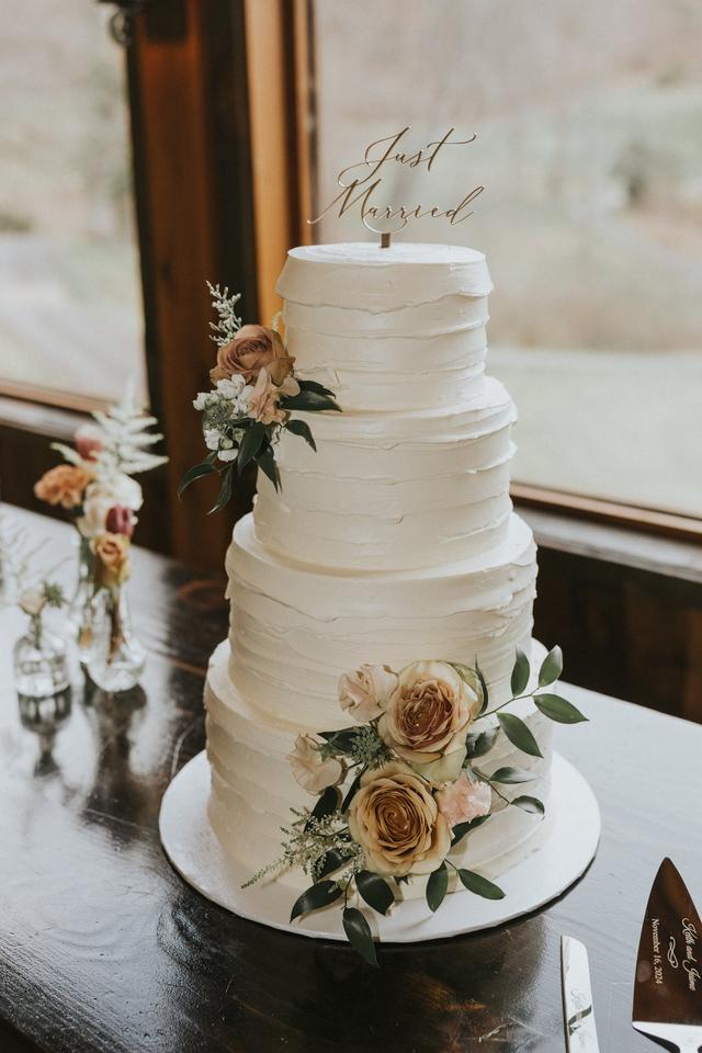 Irene's Cakes by Design - 2