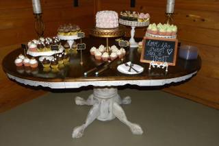 Designer Cakes and Desserts - 26