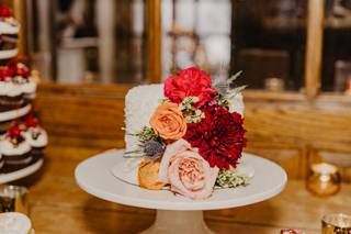 The Rose Thief Floral Studio - 6