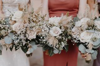 Dianne's Floral - 10