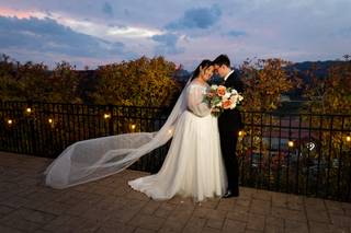 Twelve Oaks Mansion - 8