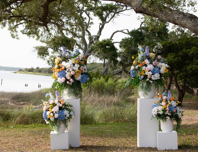 Elegant Touch Creative Events LLC - 1