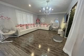Vanessa Alfaro Bridal & Couture - 18