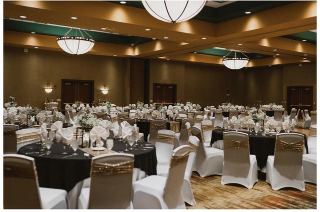 Embassy Suites by Hilton Albuquerque - 3