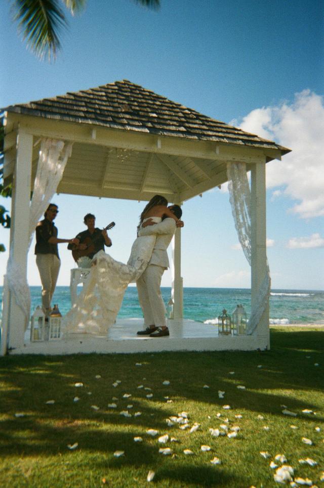 Villa Montana Beach Resort - 2