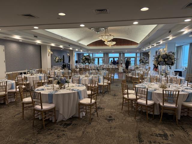 Water's Edge Resort and Spa - 1