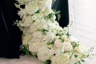 Borrowed Charm Events Rentals & Styling - 31