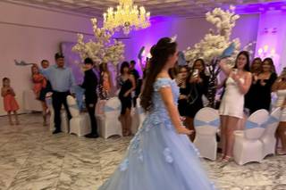 V3 Entertainment DJ and Photo Booth - 16