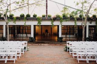 Simple Moments Wedding & Event Planning - 7