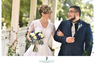 Country Club Flower Shop - 109