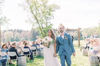 HayLoft in the Grove - 15