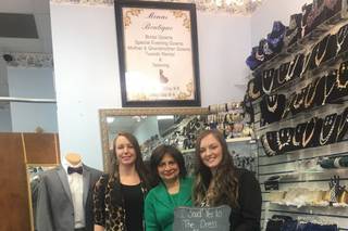 Mona's Elegant Bridal Gowns & Tuxedos - 8