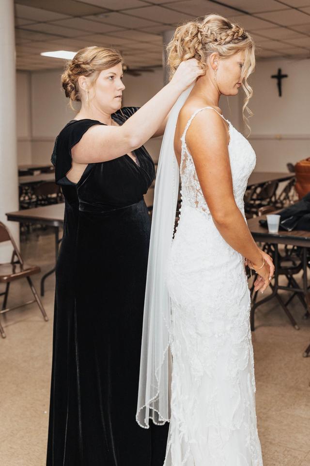 REFeyeANCE Makeup & Hair - 2