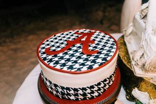 Emerald Coast Custom Cakes - 8