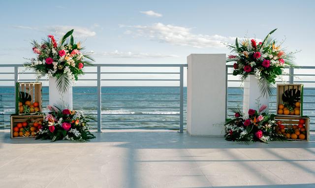 Couture Florals and Events - 1