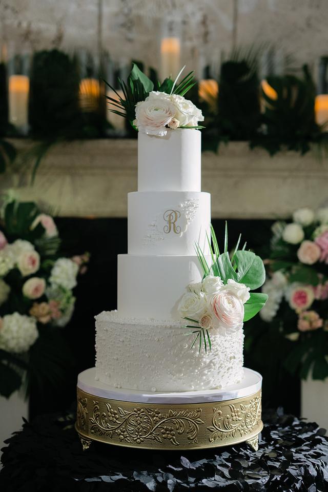 Couture Cakes by Lia, LLC - 2