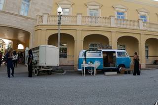 WildHearts Photo Booth Bus - 12