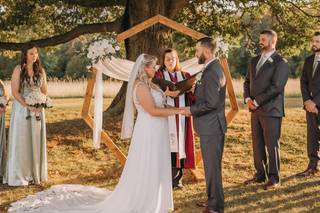 Creative Weddings Officiant & Wedding Day Concierge - 5