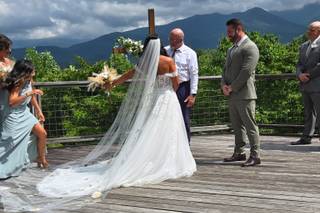 Above The Mist Wedding Services - 9