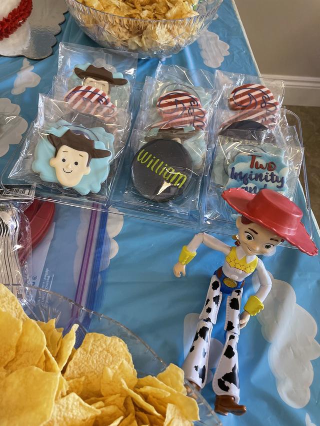 Lani’s Custom Cookies - 2