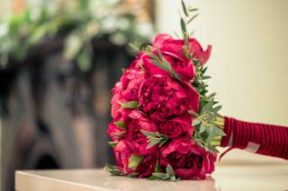 White Peacock Flowers & Design - 5