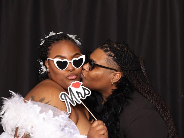 Earth, Wind and Photo Booth - 3