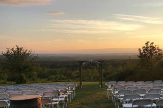 Vista of Maine Vineyard & Cidery - 14