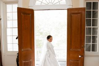 Jasmine's Bridal Shop - 32