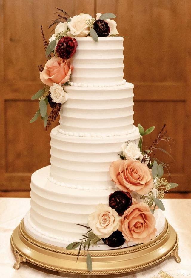 Serendipity Cakes- New Braunfels - 1