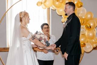 A Heartfelt Ceremony - 12