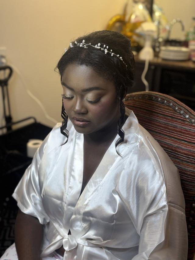 Amy H Makeup - 2