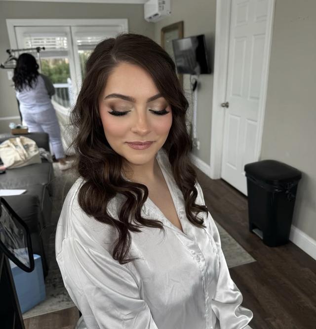 Dettloff Makeup - 2